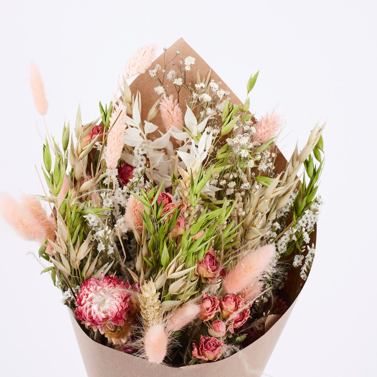Strawflower Wren: Dried Strawflower Bouquet