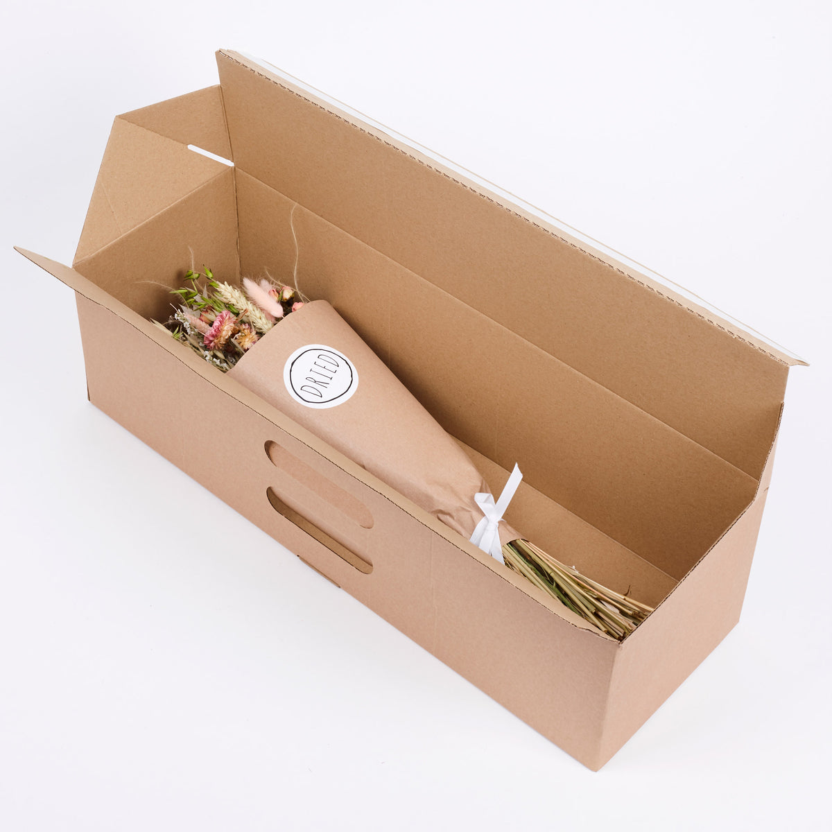 Strawflower Wren: Dried Strawflower Bouquet